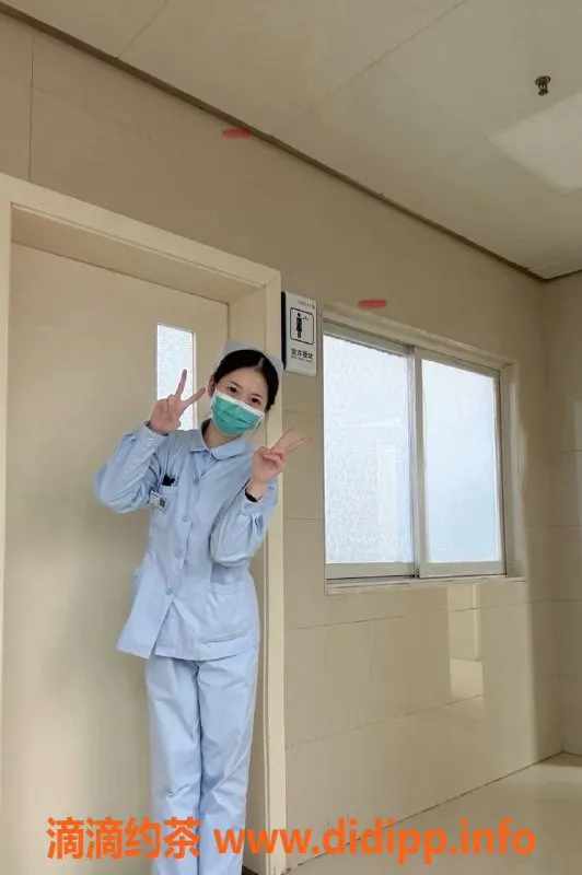 深圳楼凤资源信息,南山嫩妹诗诗，999p消费，服务超赞！