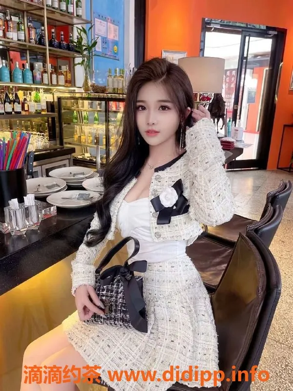 深圳楼凤-福田 周佟雨，清纯可人，性价比高