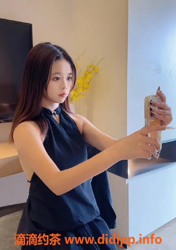 深圳楼凤-宝安潇潇，699茶费，魅力无限的小姐姐
