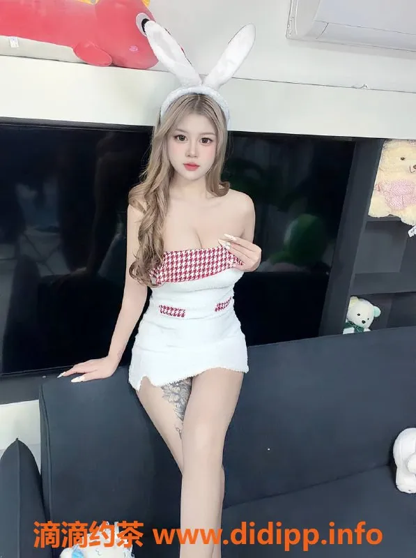 深圳楼凤-龙岗晓晓，800元体验鸳鸯浴与69服务