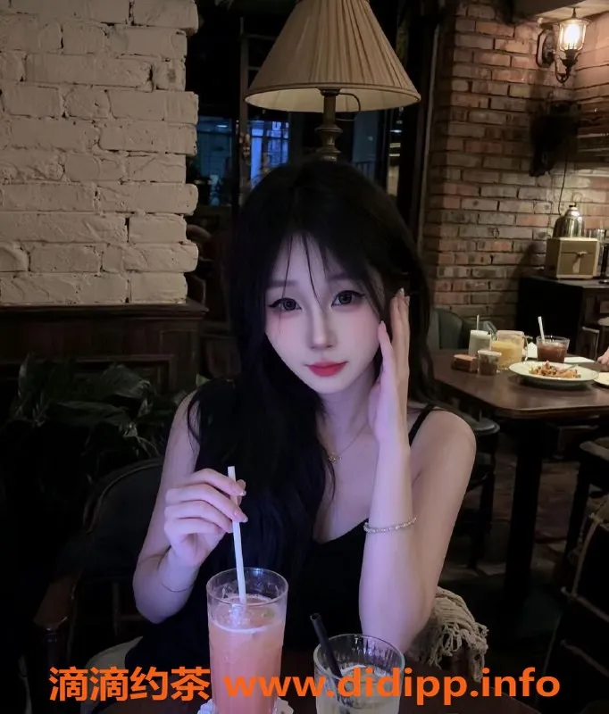 广州上门服务-金沙洲甜妹kk，700元上门服务