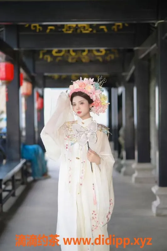 广州楼凤资源信息,花都婷婷，700体验学妹服务，视频验证！