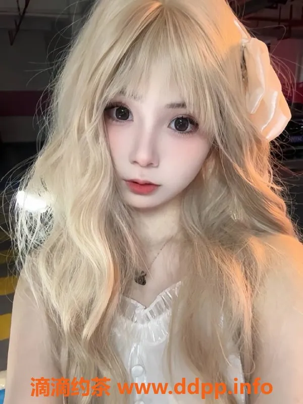 深圳楼凤-南山嫩妹西西，1500元起，制服丝袜伺候