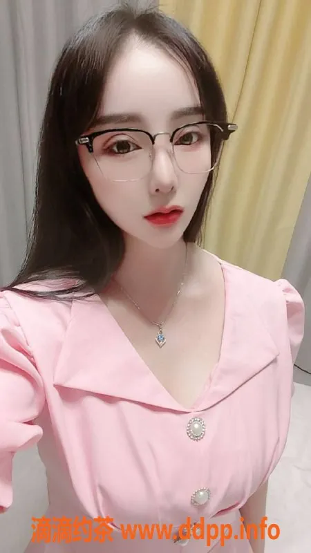 广州楼凤资源信息,白云金沙洲小蜜桃，800元体验舌吻与69服务