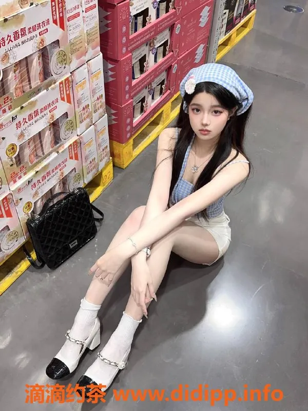 上海楼凤资源信息,静安小小鱼福利拍卖，1600变1200！