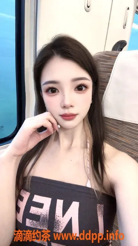 深圳楼凤资源信息,龙华雅雅，95斤163cm，900元服务