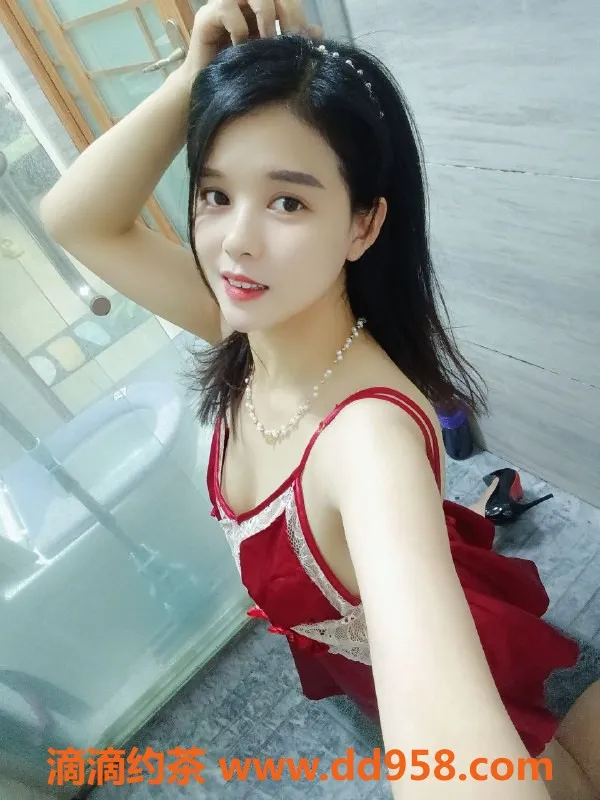 广州楼凤-白云少妇小慧，400元包时服务等你来体验！