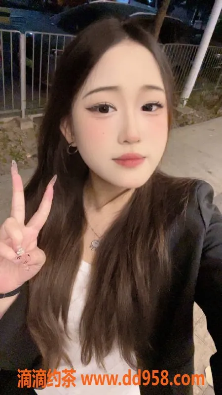 深圳楼凤资源信息,宝安小甜甜，650元甜蜜体验等你来享