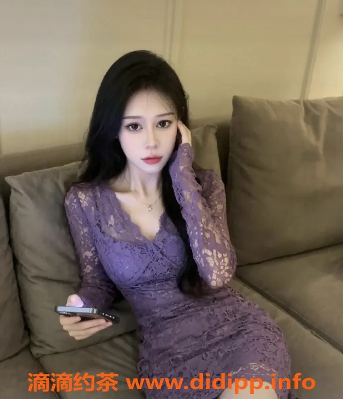 广州楼凤-天河学妹林疏影，700元体验真服务