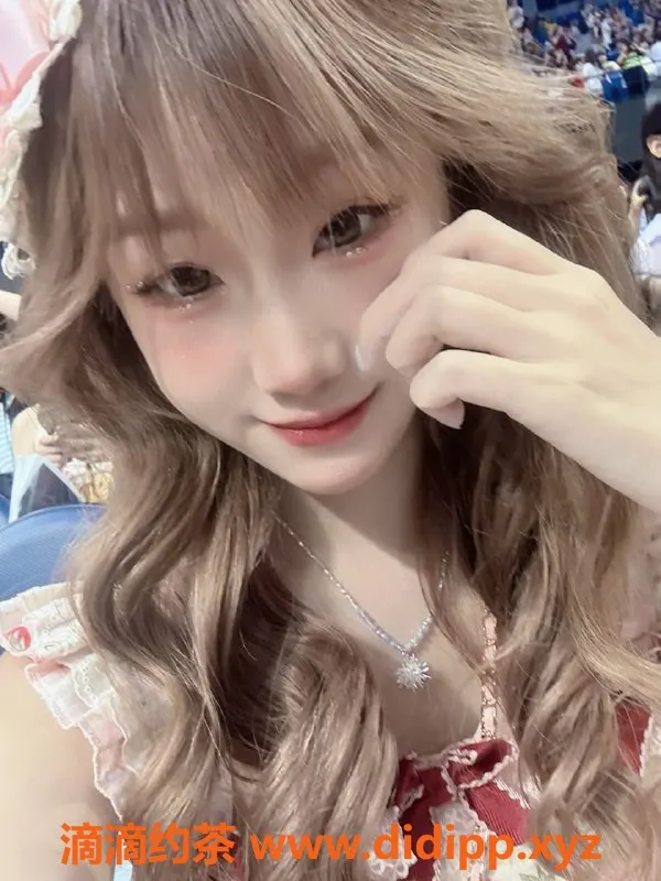 深圳楼凤-福田樱桃，19岁嫩妹，身材火辣，价格798起