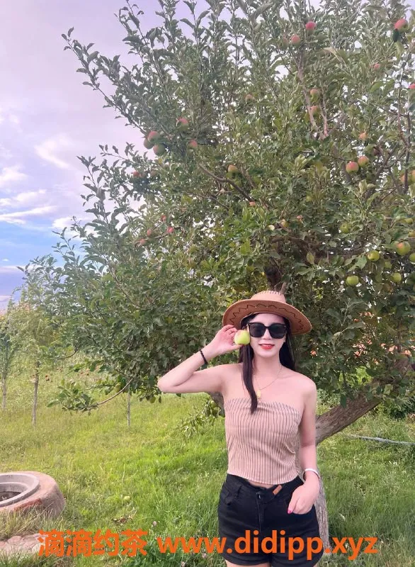 深圳楼凤-宝安可文，49kg御姐，价格1500起