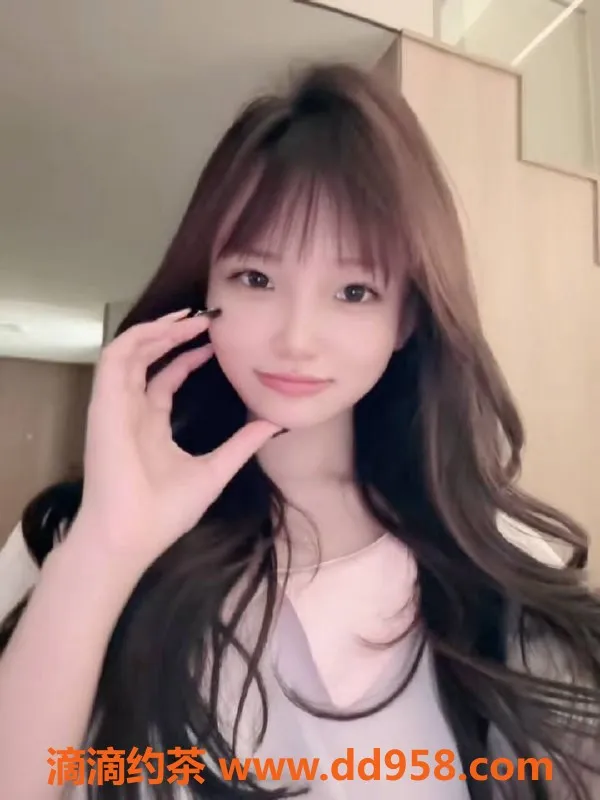 深圳楼凤-南山梦奈，舌吻与69服务，1000起