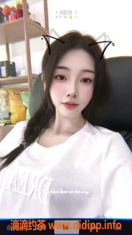 广州楼凤-越秀御姐甜宝，价格650，服务多样