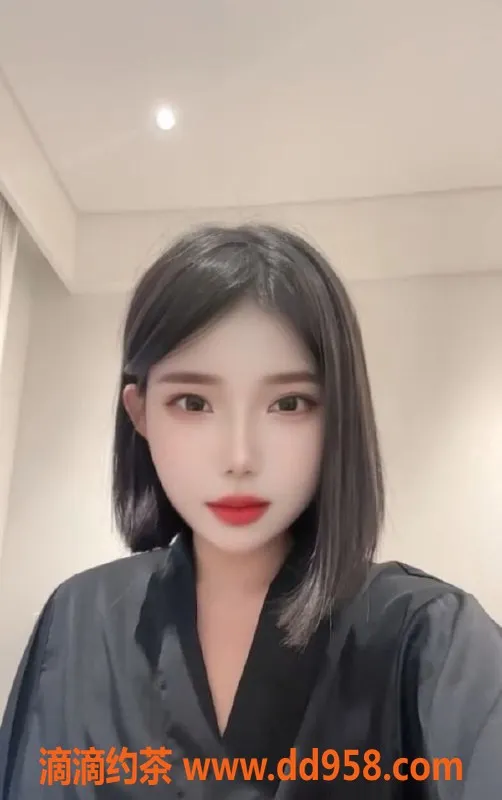 深圳楼凤资源信息,福田小甜心23岁162高44轻盈，舌吻六九服务600起