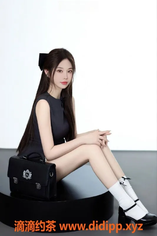 深圳楼凤-南山VIVI，1300元单人服务，体验超值！