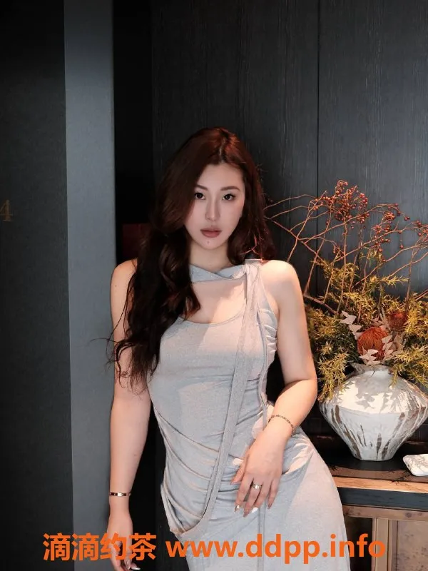 深圳楼凤-福田御姐Vivian，176身高C胸，1200P起