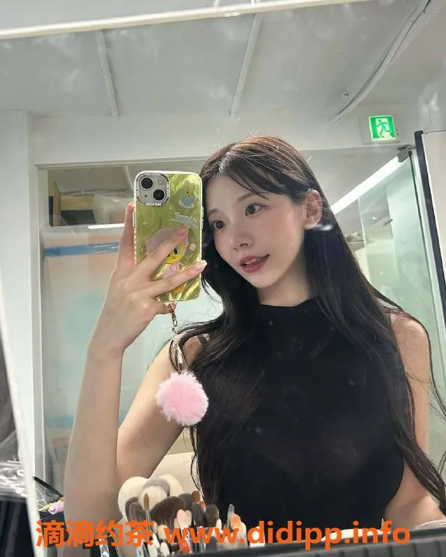 深圳楼凤-南山雯雯，1300元茶费，服务优质