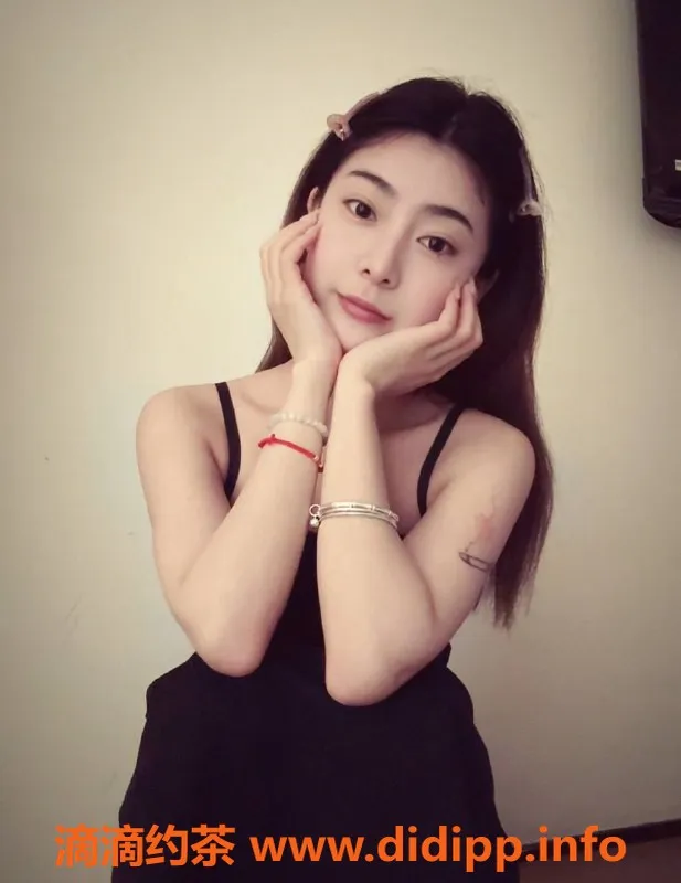 深圳楼凤-福田嫩妹萧薰儿，162cm，85斤，服务超赞