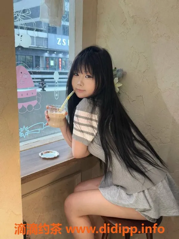 广州楼凤-番禺兔宝，舌吻690，700元超值服务