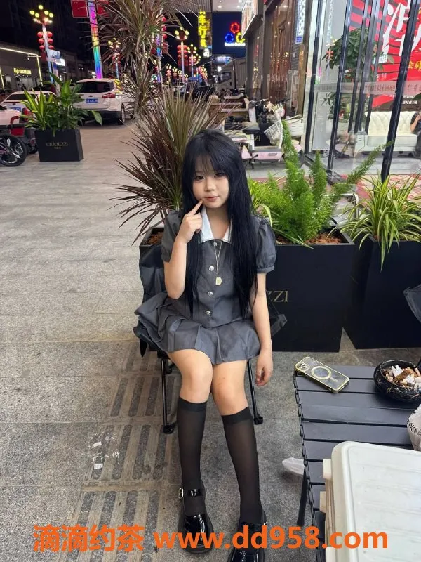 广州楼凤资源信息,番禺兔宝，舌吻690，700元超值服务