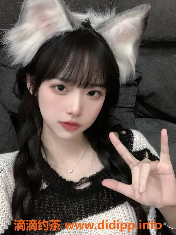 深圳楼凤-南山区00后二次元小欣，1300元起服务！