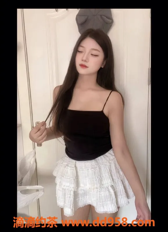 广州楼凤-天河小依依，600元享受专业服务