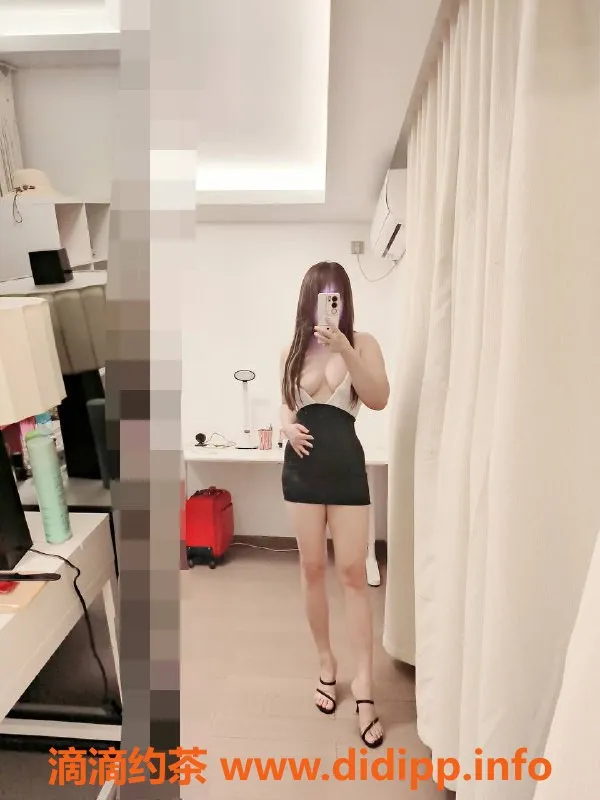 深圳楼凤-宝安小甜心，163cm大胸，688起