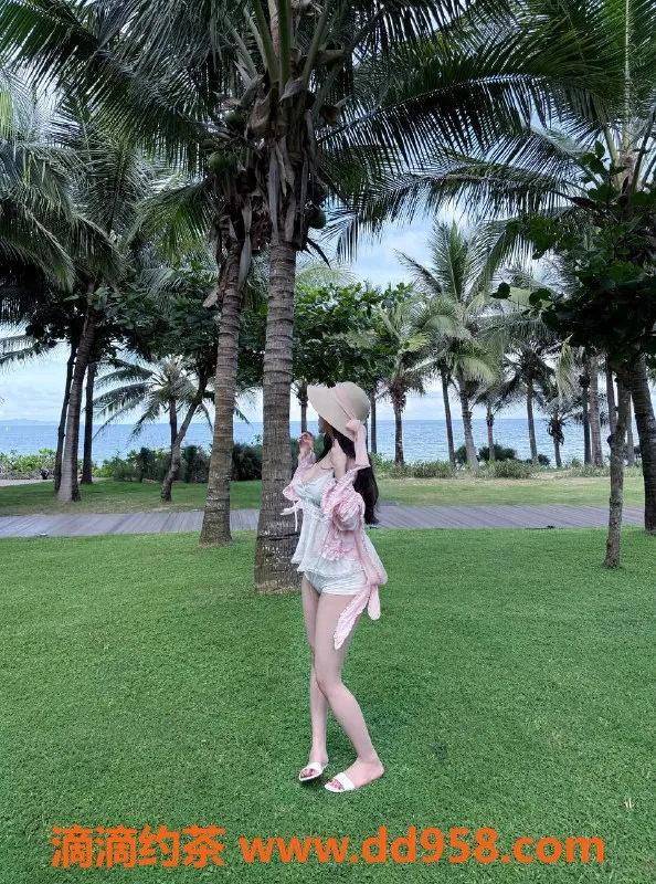 深圳楼凤-福田纯纯，165cm 50kg 白虎嫩妹 1300起