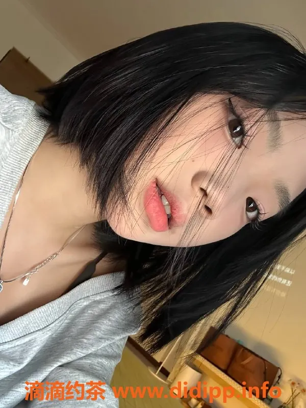 深圳楼凤-深圳罗湖玖儿，900元气质嫩妹来袭