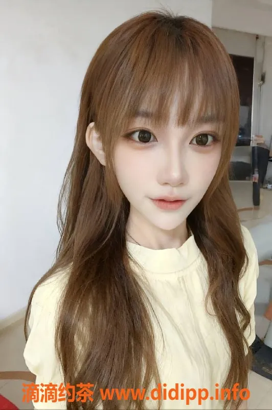 深圳楼凤-罗湖小鱼，1000元鸳鸯浴与69服务等你体验！