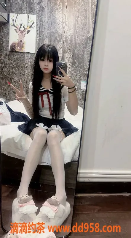 深圳楼凤-龙华嫩妹晴湫，800元180服务体验