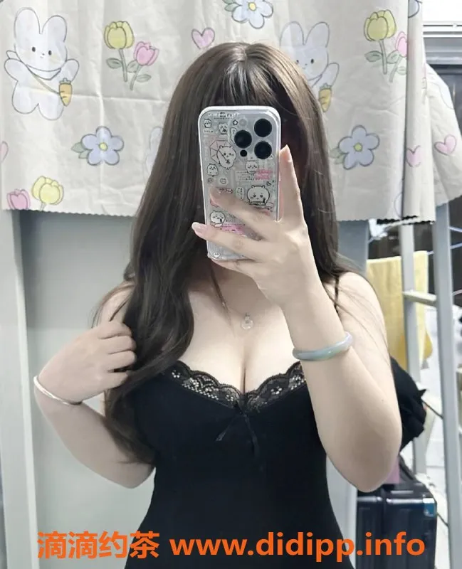 广州楼凤-白云区小泡芙，158cm、B罩杯，超高性价比