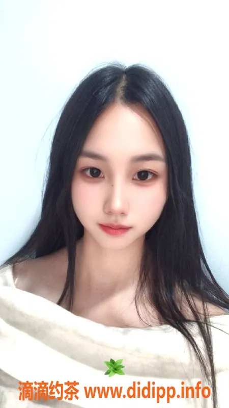 广州楼凤-天河嫩妹小柔，600元舌吻服务体验