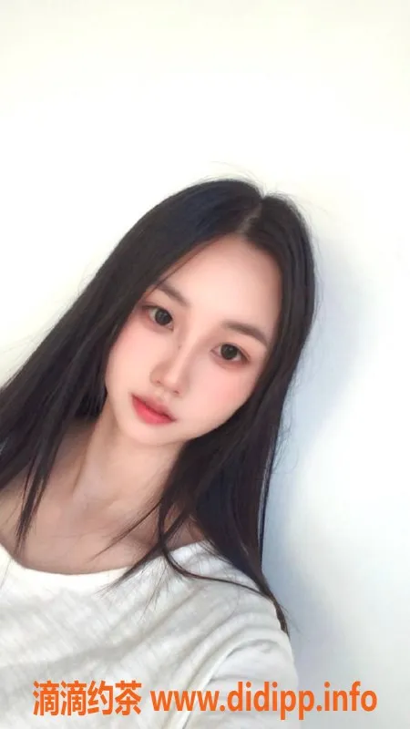 广州楼凤-天河嫩妹小柔，600元舌吻服务体验