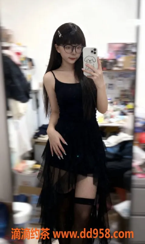 深圳楼凤-罗湖嫩妹心心，800P起，甜蜜服务等你来体验！