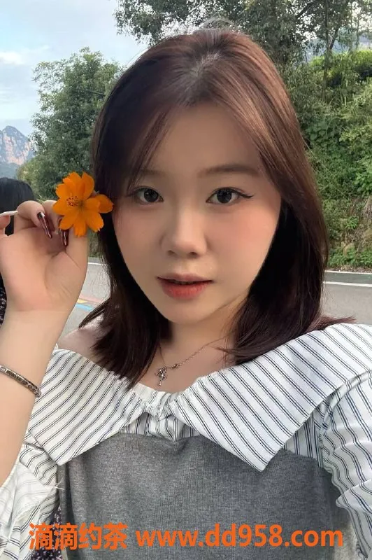 中山楼凤-小榄艺名芸芸，18岁，B+胸围，超高评分服务