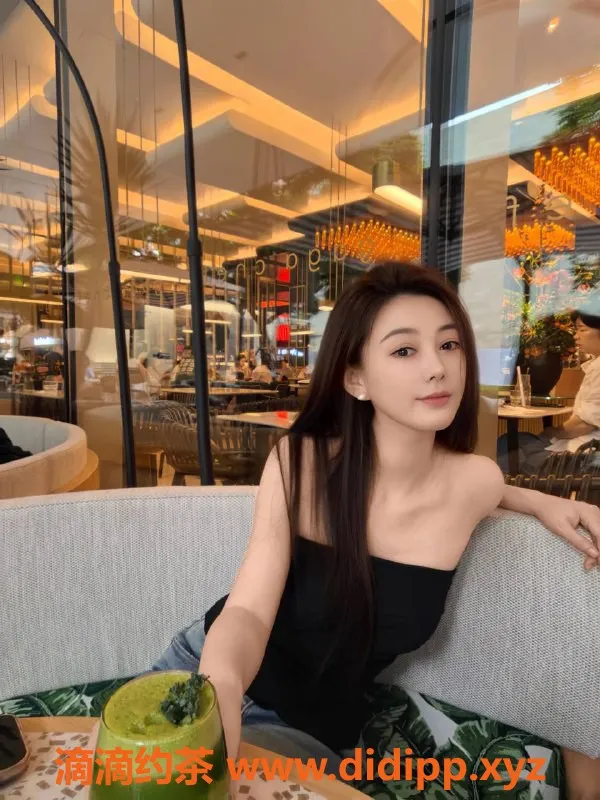 深圳楼凤-南山林希，708元畅享鸳鸯浴与无套服务