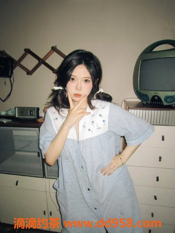 深圳楼凤资源信息,南山泡泡，1300元享受优质服务