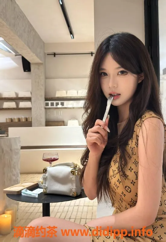 深圳楼凤-南山泡泡，1300元享受优质服务