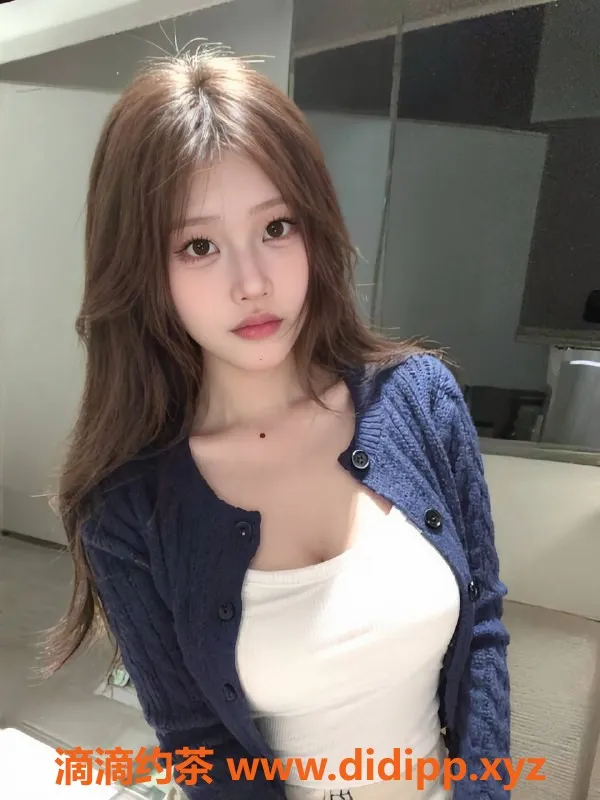 深圳楼凤-福田优米，1000元体验鸳鸯浴与舌吻