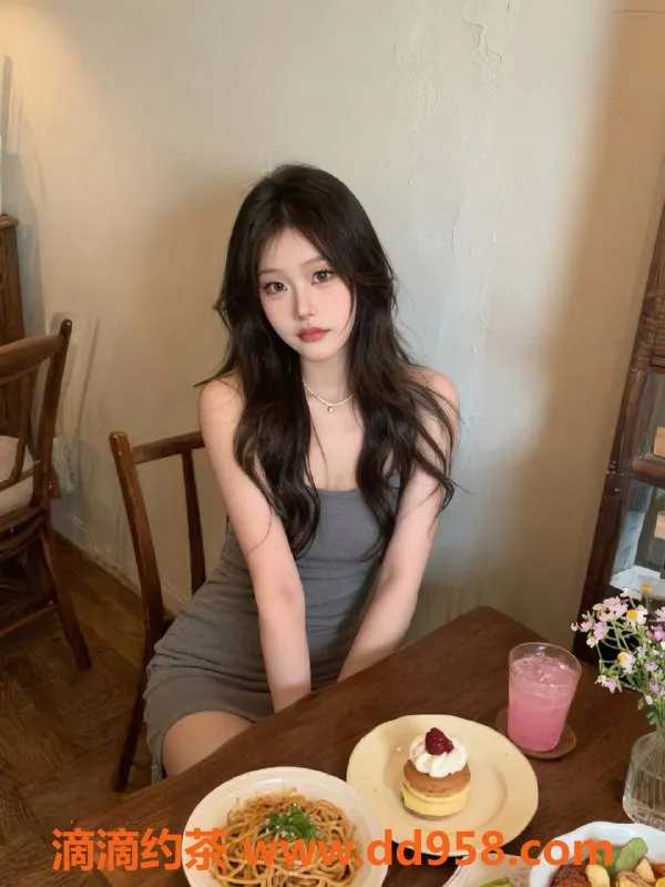 深圳楼凤-福田优米，1000元体验鸳鸯浴与舌吻