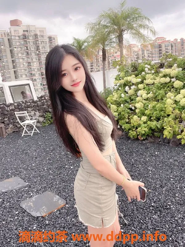 深圳楼凤-南山小猫💓 00后 162cm 45kg 36B 超乖巧