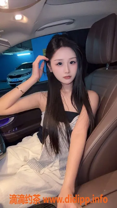 深圳楼凤资源信息,福田兔兔，800元体验鸳鸯浴与69服务