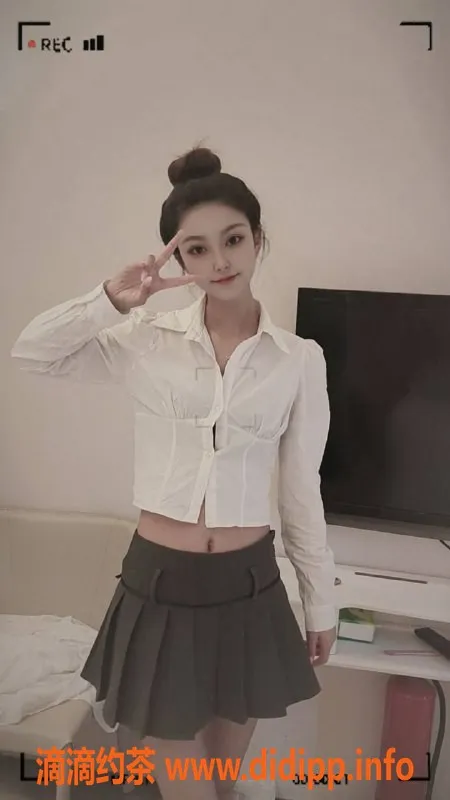 深圳楼凤-南山御姐林禾，1000P，满足多种需求