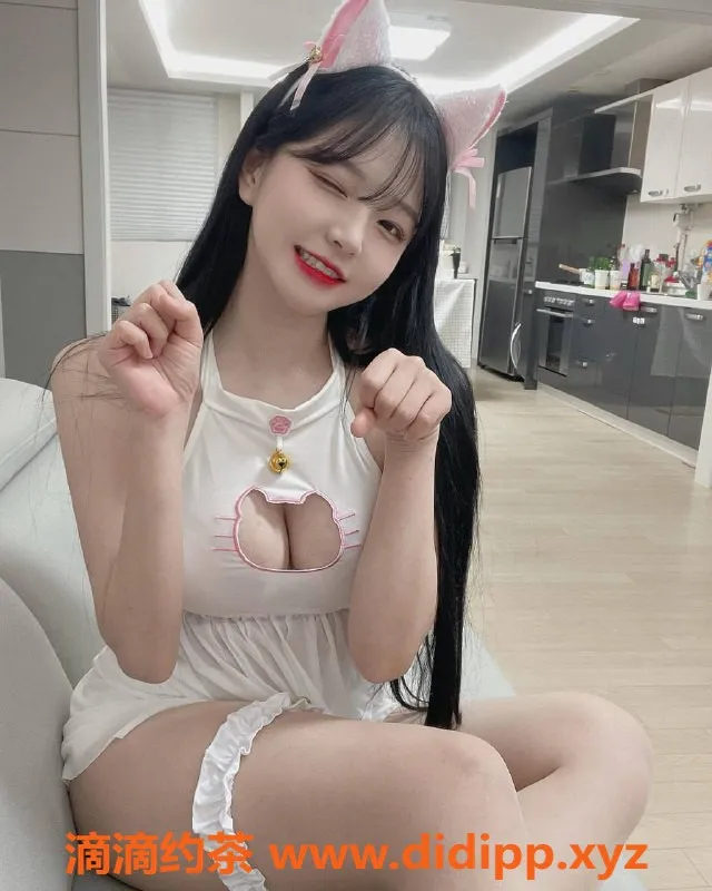 深圳楼凤-福田小美，165cm 46kg，1300元起多种服务