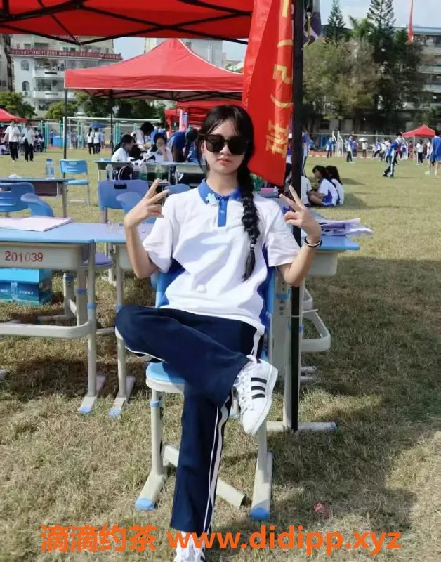 深圳楼凤-南山懒懒，168cm、48kg嫩妹，1500起