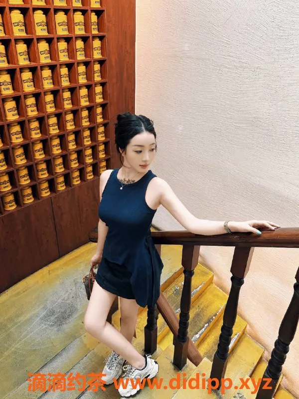 深圳楼凤资源信息,南山陈思思 22岁大胸美女 166cm 46kg 服务项目多样