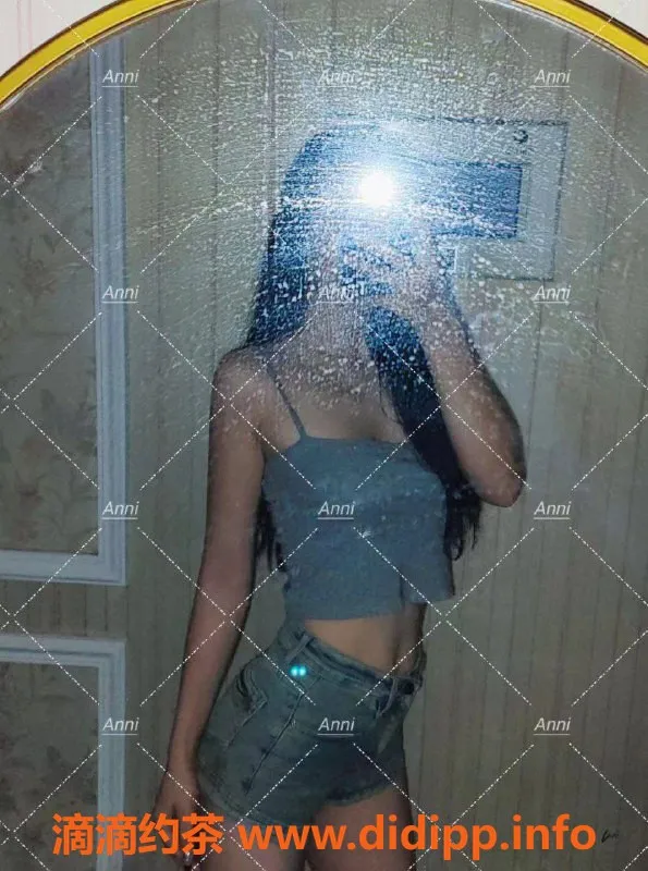 成都外围-武侯区安妮雅，24岁娇嫩妹子，172高49轻盈