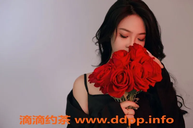 广州楼凤-越秀区22岁柒柒，160cm102斤，专业服务