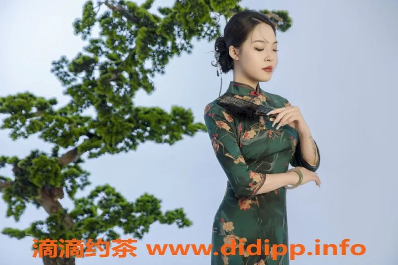 广州楼凤资源信息,越秀区22岁柒柒，160cm102斤，专业服务